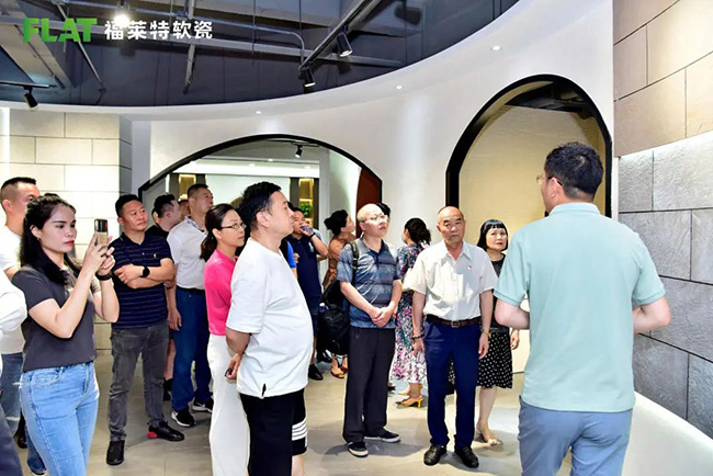 ONE游戏官网-皇马巴塞赞助商
