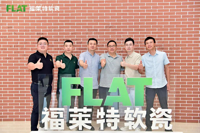 ONE游戏官网-皇马巴塞赞助商